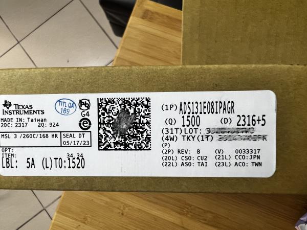ADS131E08IPAGR   New Original Electronic Components Integrated Circuits Ic Chip With Best Price