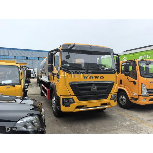 HOWO Machinerie de construction routière Distributeur automatique d'asphalte Distributeur de bitume