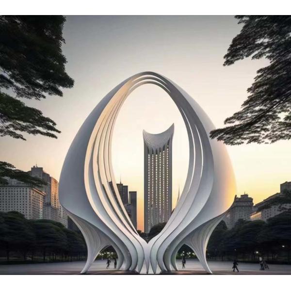 316L Stainless Steel Outdoor Metal Sculpture with White Baking Varnish and 4.5 Meter Length for Modern Art Decoration
