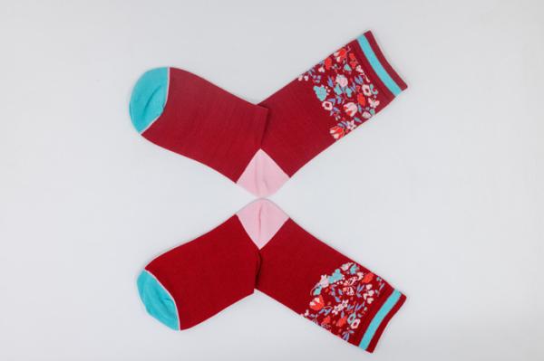 Antibacterial Cotton Dress Socks Deodorizing OEM For Spring Summer