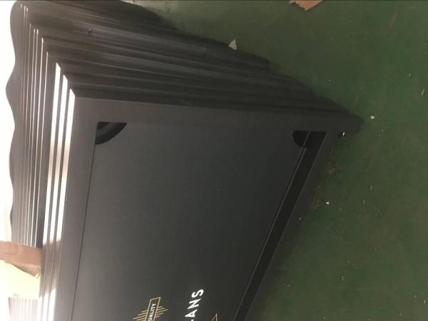 PVC Coffee Shop Barriers Weatherproof Light Weight For Advertising Event Exhibitions