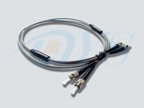 High Tensile Resistant Optical Fiber Patch Cord 2.9mm 1 / 2 Cores with Flexible Metal Tube