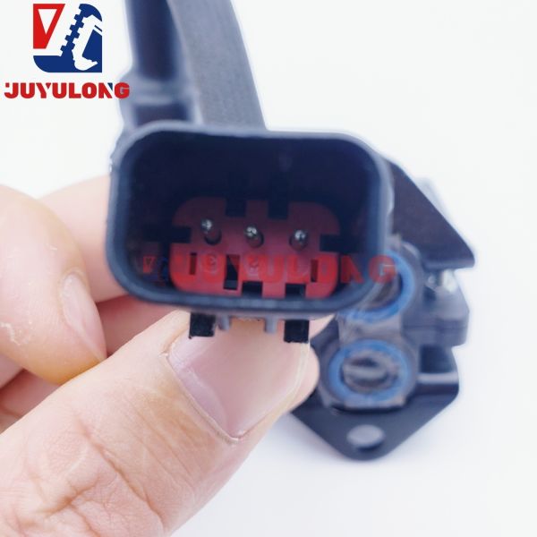 JUYULONG High Quality Differential Pressure Sensor 266-0136 for CAT312D 320D Excavator Construction Machinery Parts