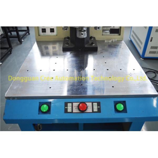 machine de soudure en plastique de PVC 2000W 0.3-0.8MPa pour l'emballage de pain