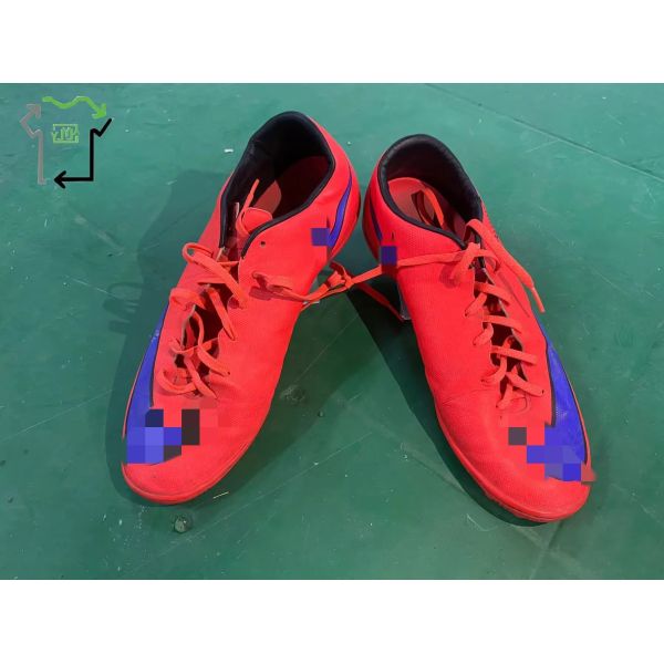 A Grade Second Hand Football Shoes Men Sport Soccer Shoes Clean Condition