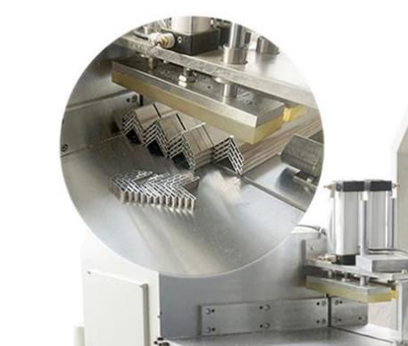 Aluminium Saw Cutting Machines Corner Connector Profile Cutting