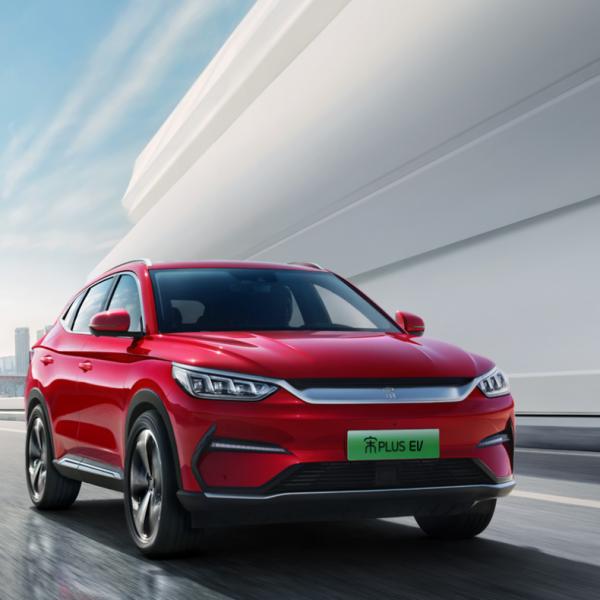 50-70kWh EV BYD SONG Vehículo eléctrico Batería de fosfato de litio hierro cámara LED cuero PLUS SUV de alta velocidad 5 asientos