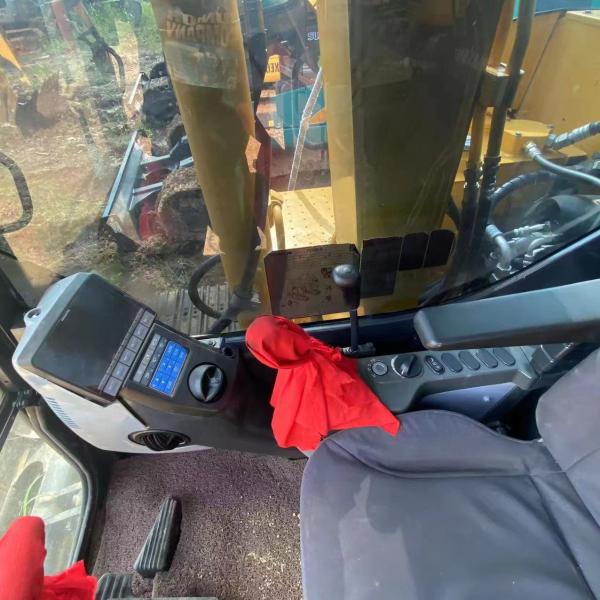 La taille de l'excavateur doit être comprise entre 5 et 10 mm.