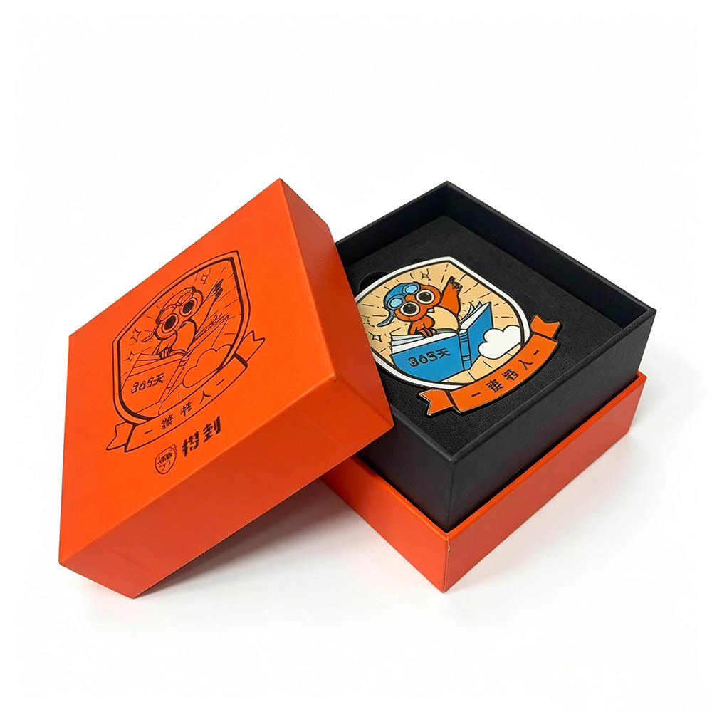 Embossed Logo Lid and Base Rigid Box Custom Premium Gift Packaging Presentation