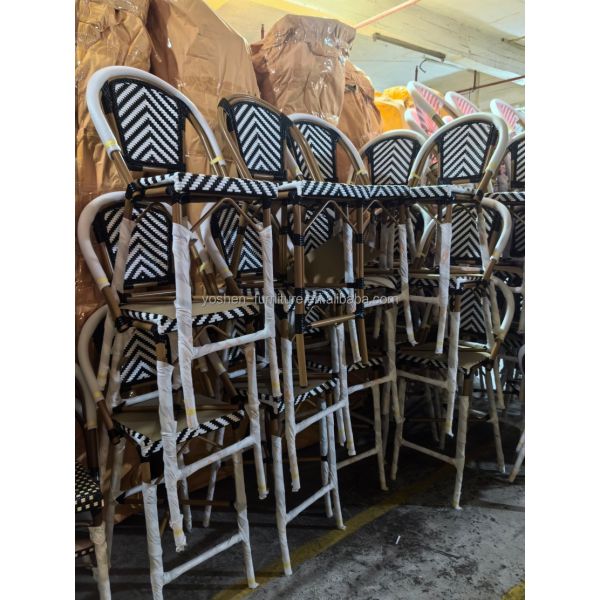 Heavy-Duty Commercial Bar Stools Industrial Aluminum Frame Rattan Back Stools for Pub and Restaurant