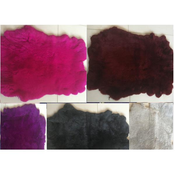 Piel real del conejo de la bufanda del conejo del 100% Rex, pieles teñidas auténticas de la piel del conejo de la menta para la manta casera