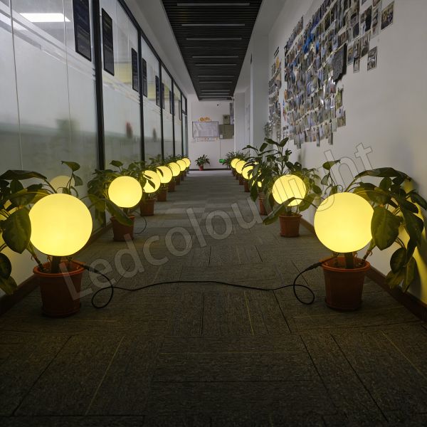 DC24V Waterproof Lighting DMX RGB LED Sphere Lights For Garden Grass Decoration
