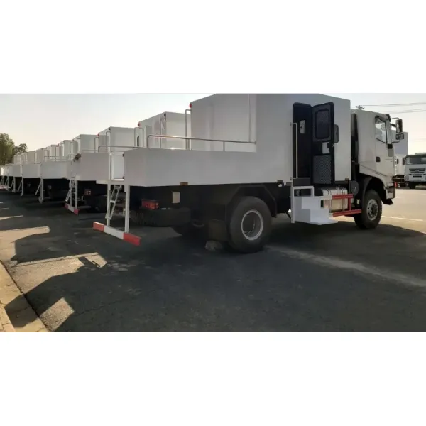 Versatile 4X2 Soldier Transfer Truck for Cross-Country Missions