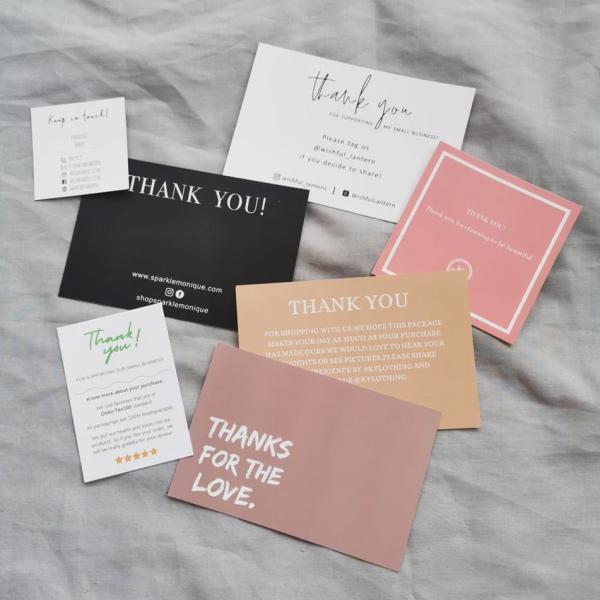 Carte postale rose pour les petites entreprises