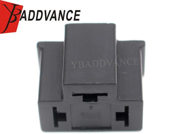 3 conector plástico masculino do farol da fêmea H4 do Pin cabido para Nissan