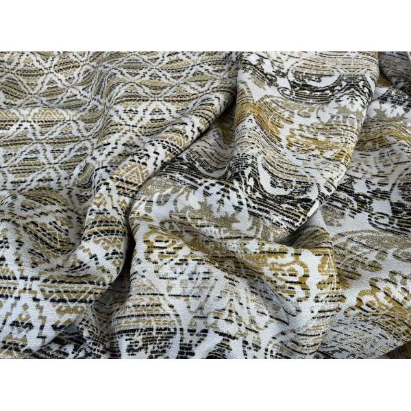 Golden Woven Jacquard Fabric For Sofa 430GSM Woven Sofa Fabric With Luxury Golden