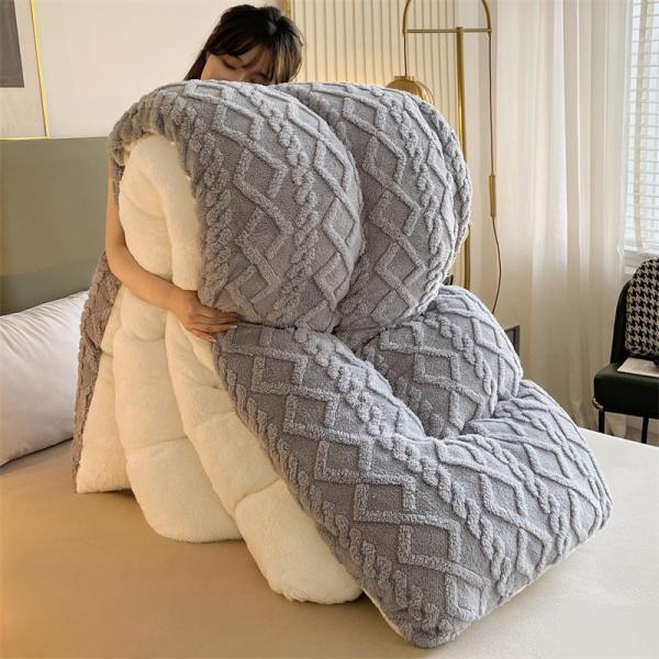 Quilt de lã de cor de carneiro aquecido espessado personalizado para Quilt de fibra química sustentável