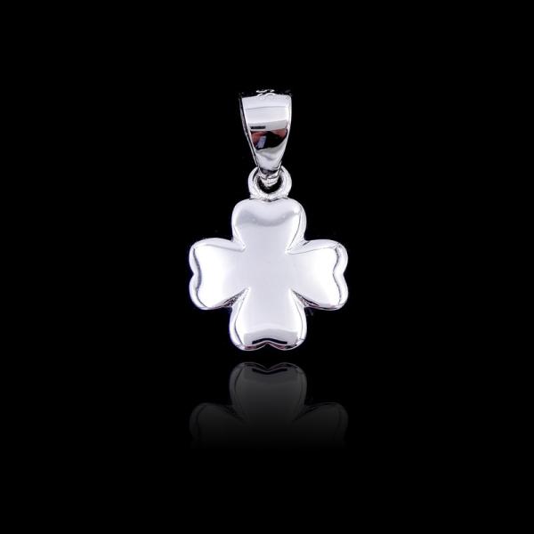 Classic Plain Silver Pendant Jewelry 925 Lucky Four Leaf Clover Shape