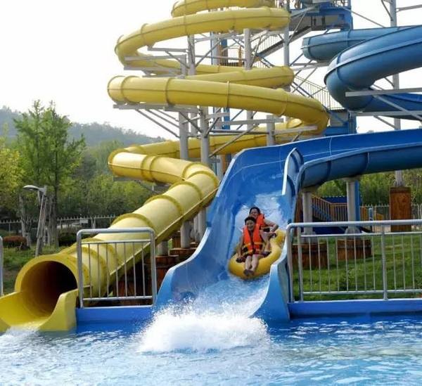 Adult Body Tube Water Slide / Aqua Park Equipment 3 Years Warranty