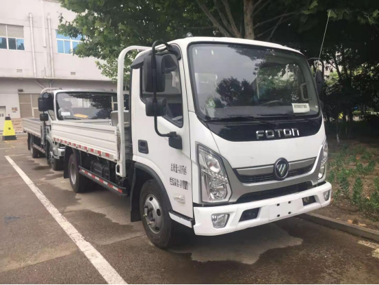 Подержанный легкий грузовик Foton 4x2 5T Подержанные грузовики