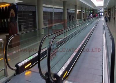 Escada rolante móvel horizontal de 6 passeios do grau 800mm com movimentação da tração