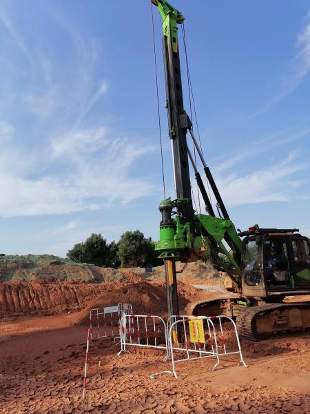 Auger Drill Piling Rig Machine Earth Travel Speed 1.5 Km/H 4300 Mm