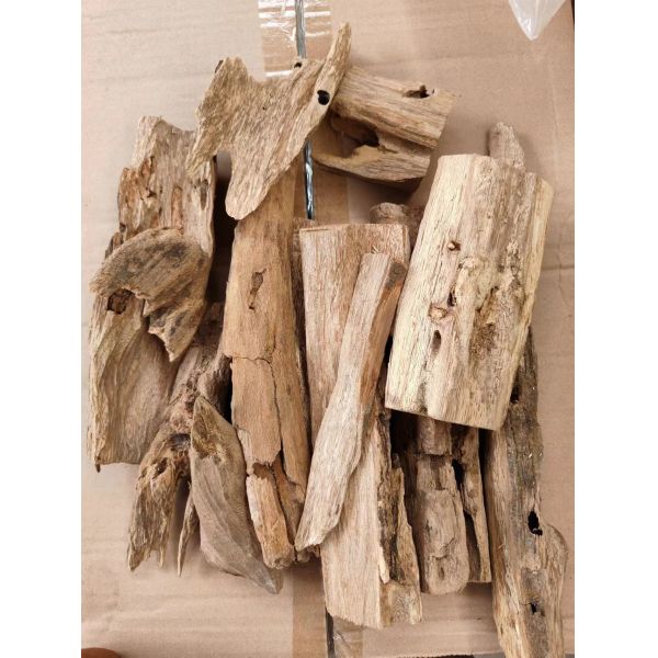 Hainan Natural Logs White Agarwood Slices 100g Agar Wood Oud