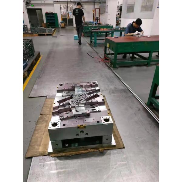 YUDO Hot Runner 2 Cavity PP Plastic Injection Moulding