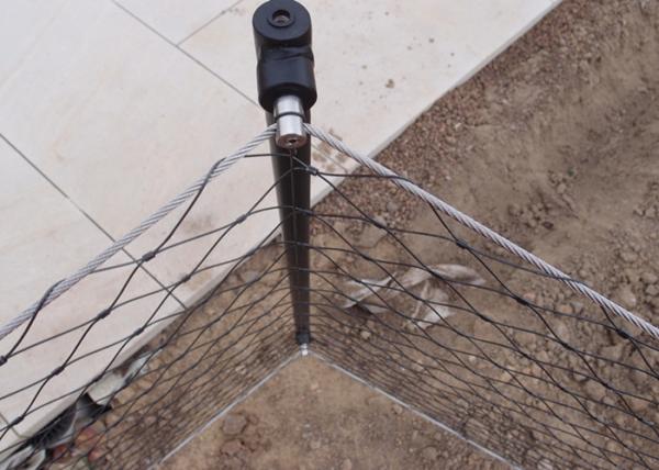 X tenda a corda de fio preta do óxido, cerca de aço inoxidável da malha da corda de fio