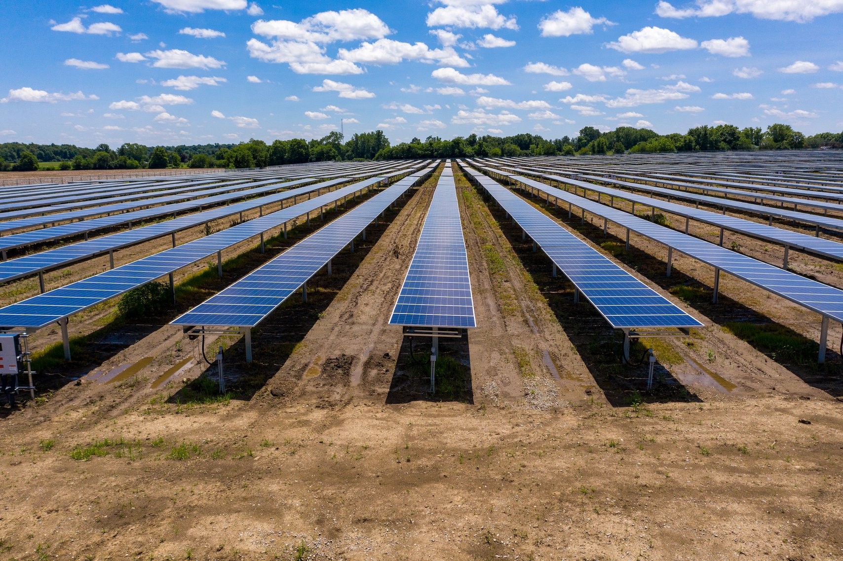 0,08 Kwh/d 92m 2m автоматическое Солнце отслеживая панель солнечных батарей с приводом Slewing