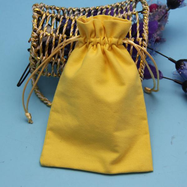 Тип закрытия сумки Дравстринг простого белого подарка упаковывая обслуживание ОЭМ размера 8 кс 10км