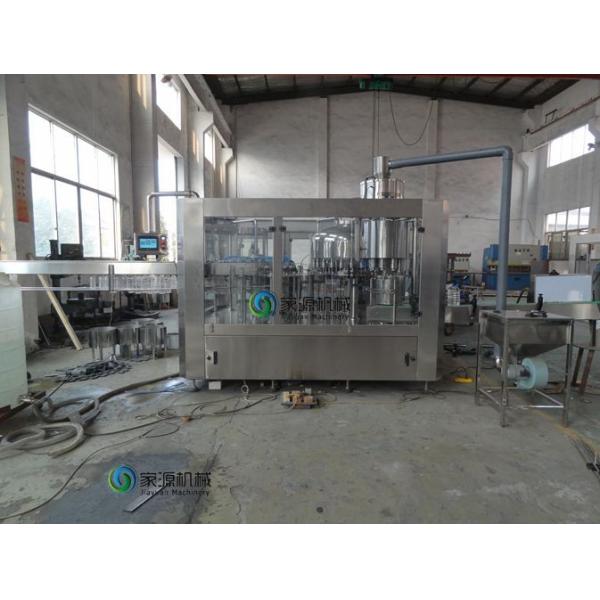 Машина завалки 6000BPH бутылки воды SUS304 CGFB18-18-18-6