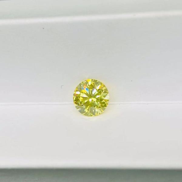 O laboratório de IGI criou diamantes amarelos diamante redondo de 1 quilate