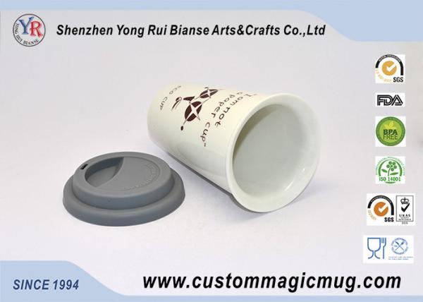 Personalized Porcelain Double Walled Ceramic Mug With Silicone Lid 350ml