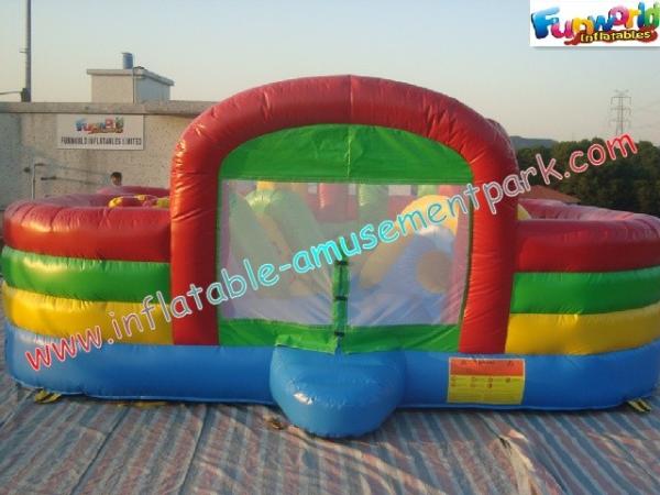 Cidade inflável do divertimento do festival, jogos infláveis do parque de diversões para o Natal