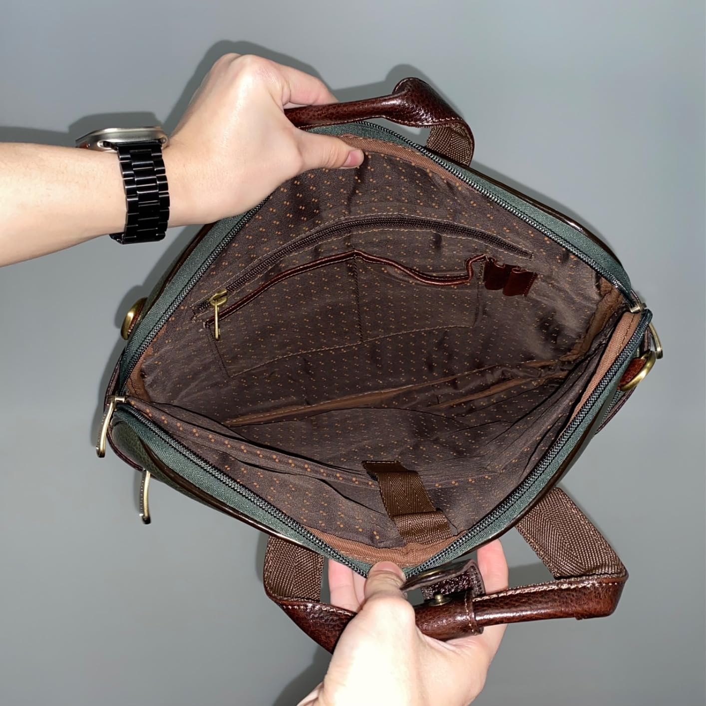 15 Inch Leather Briefcases for Men and Women Laptop Bag Business Travel Messenger Bag Vintage Leather Best Office Satchel Bag Wholesale OEM/ODM/Private Label