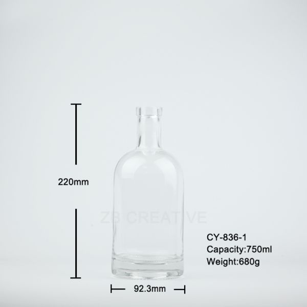 750ml Glass Spirit Bottles For Sale Thick Base Cork Top Clear Glass Alcohol Bottles 680g CY-836-1