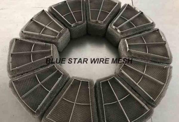 High Toughness Knitmesh Demister , Heteromorphic Mist Eliminator Pads Durable
