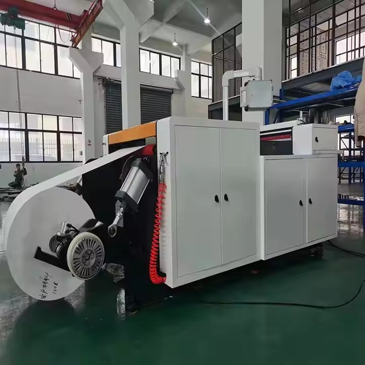 HQJ 1100 Автоматическая катушка для резки листов для бумаги и пластиковых рулонов