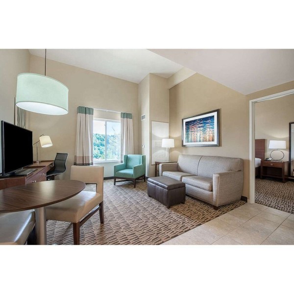 High-Quality Hawthorn Suites by Wyndham Cheap Boutique Used Elegant Solid Wood Room Furniture Comfortable Hotel Bedroom Sets