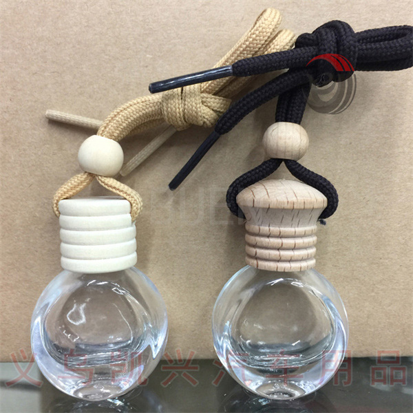 Fresheners воздуха опорожняют отражетель автомобиля разливают деревянный прямоугольник по бутылкам крышки