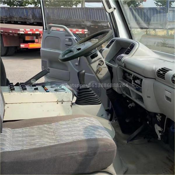 I SUZU   5000 Liters Road Washer  Road Sweeping Truck   Road   Sweeper