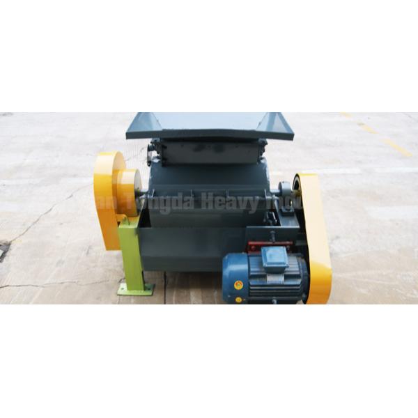 2TPH Cow Dung Crushing Machine Agricultural Waste Urea Crusher