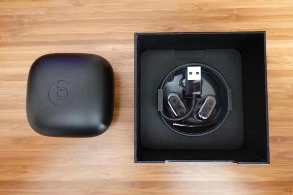 Powerbeats Pro Wireless Earphones Power Beats Apple Black Sealed with dhl free shipping