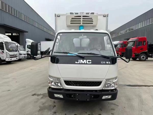 4x2 JMC 16-18CBM Freezor Van Fruits Vegetables Milk Delivery Mobile Refrigerator Truck with 1-10T Capacity in Ghana Market