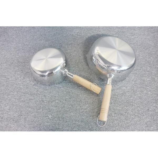 Anti Corrosion 18cm Stainless Steel Milk Pot With Wooden Handle