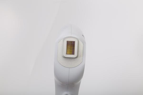 Beauty spa/clinic used CE approved diode laser hair removal air cooling machine
