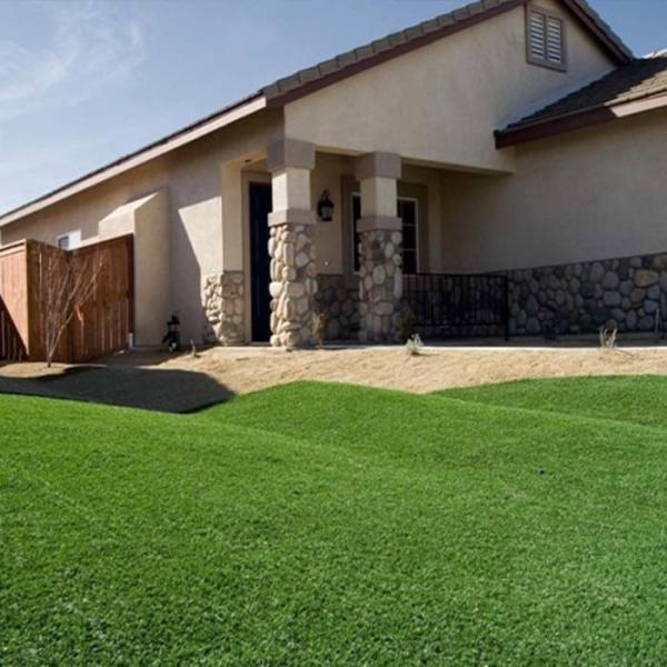 30MM resistente ao desgaste relva artificial reciclada com alto desempenho para paisagens e cenas esportivas