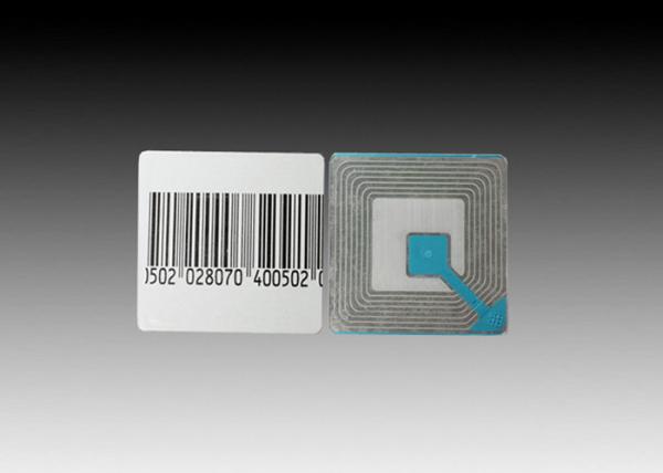 Printable Alarming RF Security Labels Retail Stores , Aluminum Anti Theft Labels HAX703
