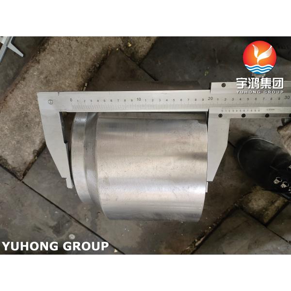 Boquilla de acero al carbono ASME SA105N SRN en recipiente a presión, 273.7MM de diámetro, DN250